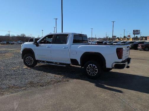 2026 GMC Sierra 2500 SLT