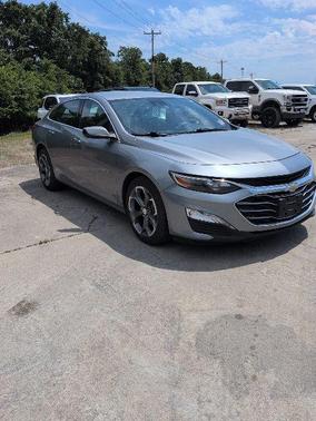 Sterling Gray Metallic 2024 Chevrolet Malibu FWD 1LT
