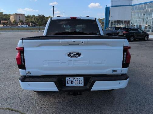2025 Ford F-150 Lightning Flash