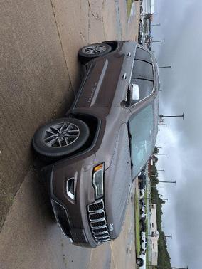 Walnut Brown Metallic Clearcoat 2019 Jeep Grand Cherokee Limited