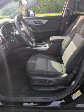 Black 2025 Chevrolet Blazer 2LT