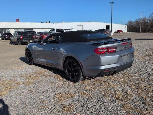 2023 Chevrolet Camaro RWD Convertible LT1