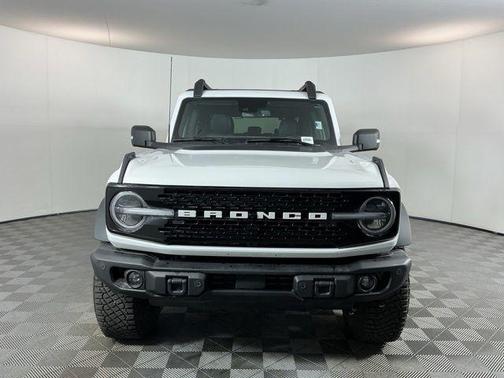 Oxford White 2023 Ford Bronco Wildtrak