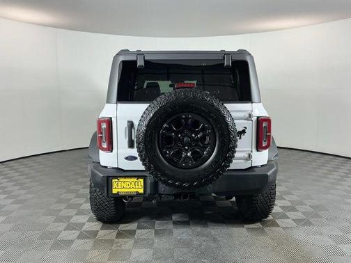 Oxford White 2023 Ford Bronco Wildtrak