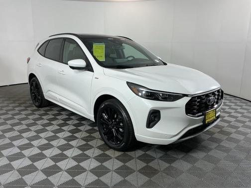 2025 Ford Escape ST-Line Elite