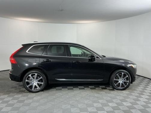 2021 Volvo XC60 T6 Inscription