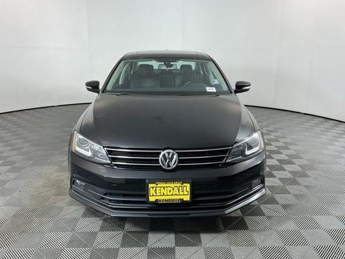 Black Uni 2016 Volkswagen Jetta 1.8T SEL
