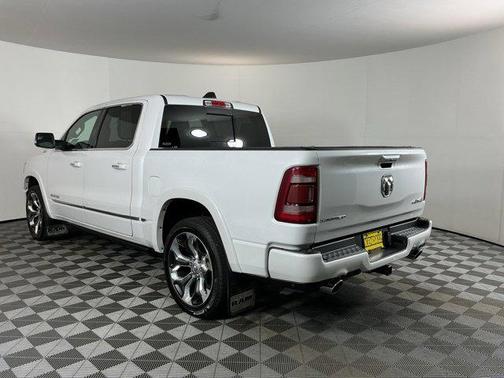 Ivory White Tri-Coat Pearlcoat 2021 RAM 1500 Limited