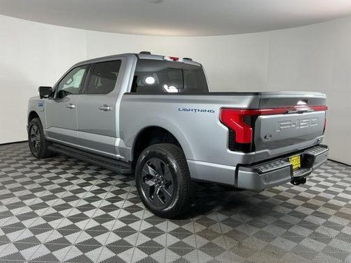 2025 Ford F-150 Lightning LARIAT