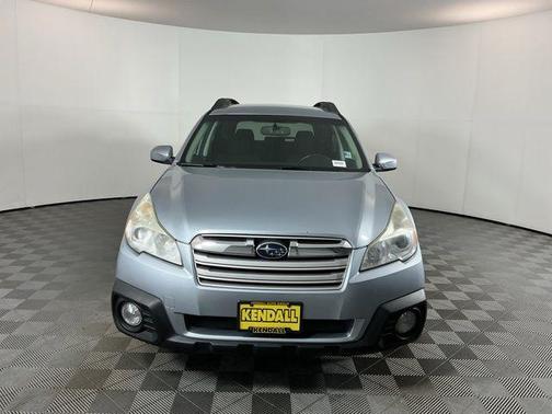 Ice Silver 2013 Subaru Outback 2.5i Premium