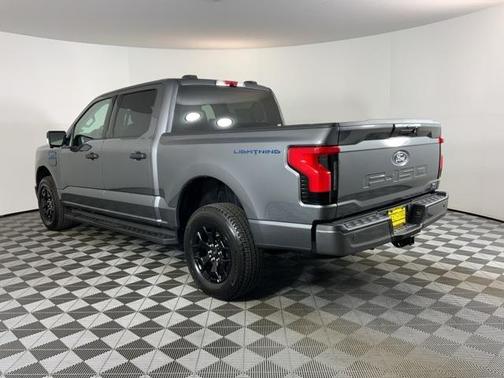 2025 Ford F-150 Lightning XLT