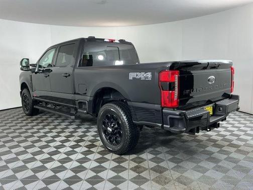 Agate Black Metallic 2026 Ford F-350 XLT