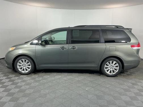 2011 Toyota Sienna Limited