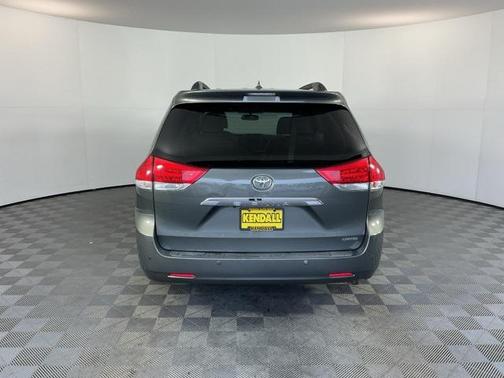 2011 Toyota Sienna Limited