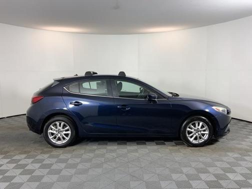 2015 Mazda Mazda3 i Touring