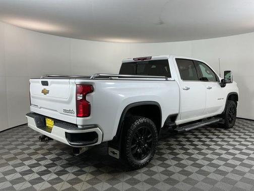 Pearl 2022 Chevrolet Silverado 3500 High Country