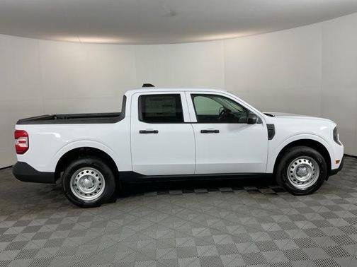 Oxford White 2026 Ford Maverick XL