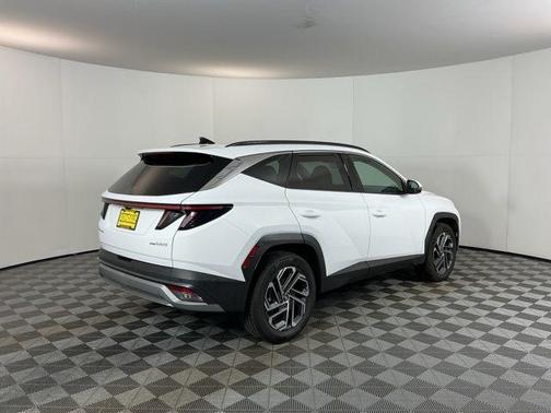 Creamy White Pearl 2025 Hyundai TUCSON Hybrid Limited