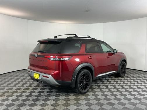 2023 Nissan Pathfinder Platinum 4WD