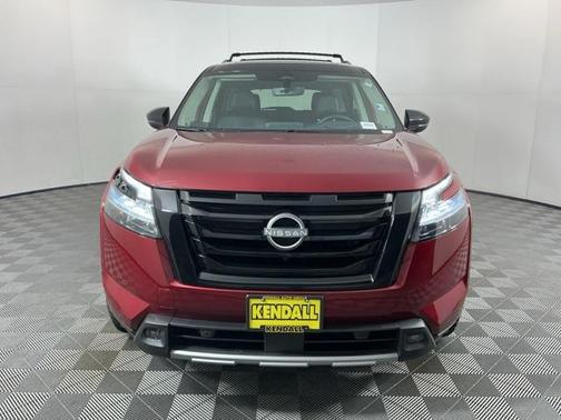 2023 Nissan Pathfinder Platinum 4WD