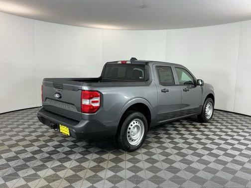 Carbonized Gray Metallic 2026 Ford Maverick XL