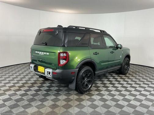 Eruption Green Metallic 2025 Ford Bronco Sport Outer Banks