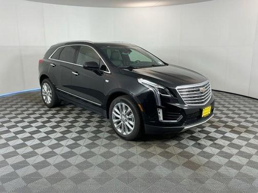 Stellar Black Metallic 2019 Cadillac XT5 Platinum