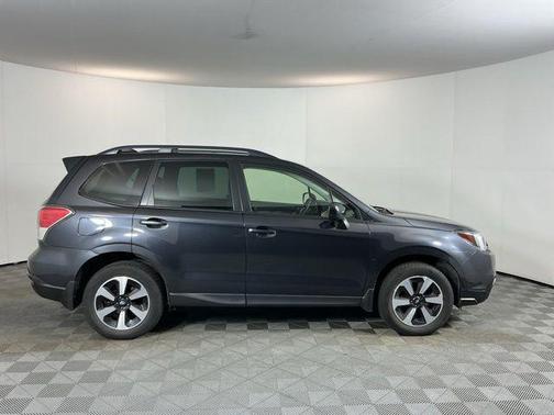 Dark Gray Metallic 2018 Subaru Forester 2.5i Premium