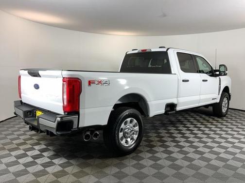 2023 Ford F-350 XLT