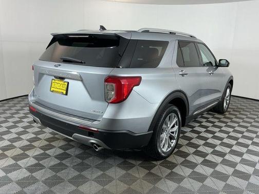 Iconic Silver Metallic 2023 Ford Explorer Limited