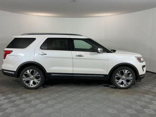 White Platinum Clearcoat Metallic 2019 Ford Explorer Platinum