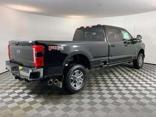 2025 Ford F-350 Lariat