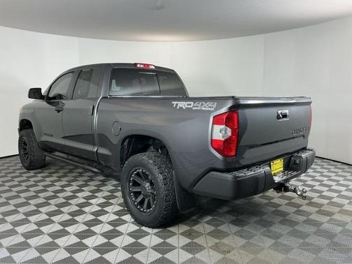 2015 Toyota Tundra SR5