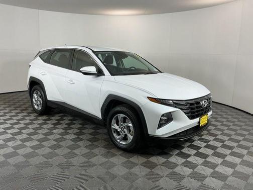 Quartz White 2022 Hyundai TUCSON SE