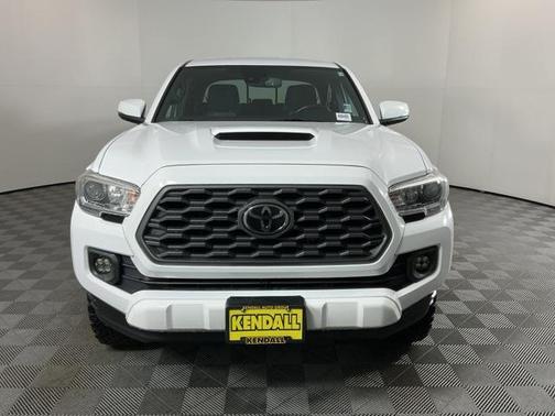 2020 Toyota Tacoma TRD Sport