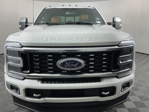 2024 Ford F-450 Platinum