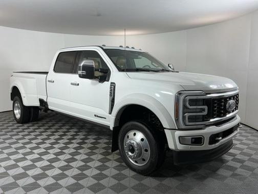 2024 Ford F-450 Platinum