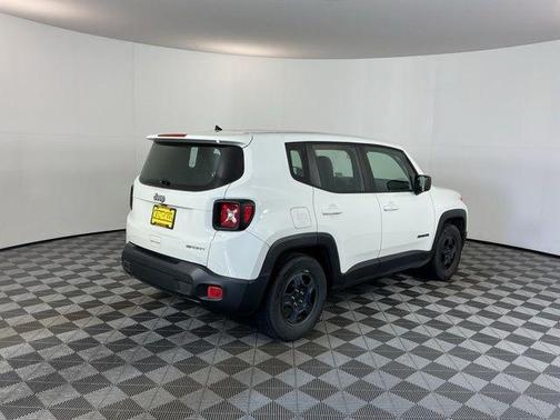 Alpine White 2018 Jeep Renegade Sport
