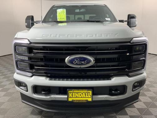 2025 Ford F-350 Platinum
