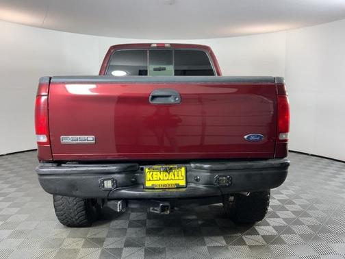 2005 Ford F-350 XL Crew Cab