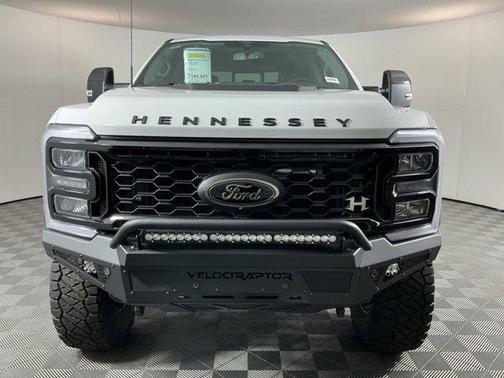 Oxford White 2026 Ford F-250 Lariat