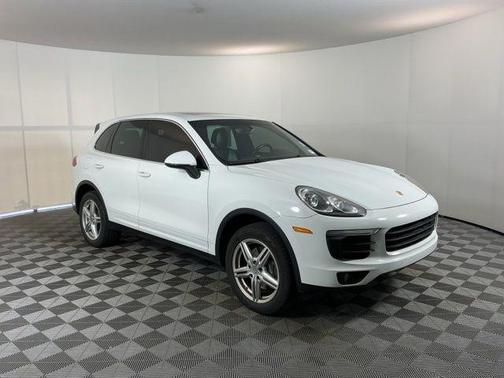 2017 Porsche Cayenne Cayenne