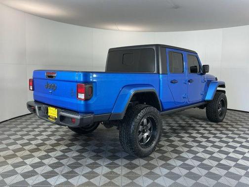 2022 Jeep Gladiator Willys 4x4