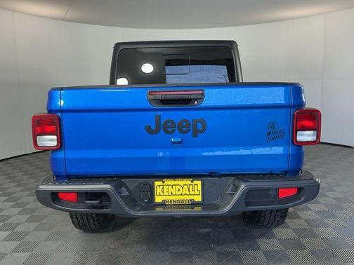 2022 Jeep Gladiator Willys 4x4