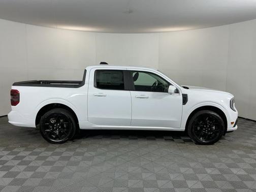 2025 Ford Maverick Lobo