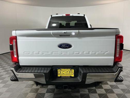 Oxford White 2025 Ford F-350 Lariat