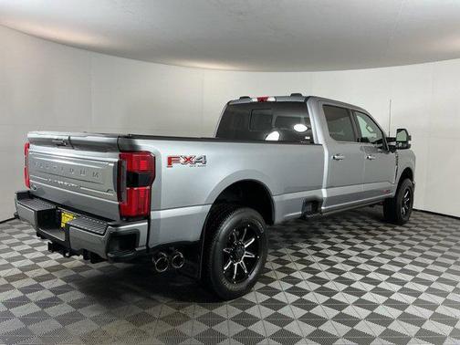 Iconic Silver Metallic 2024 Ford F-350 Platinum