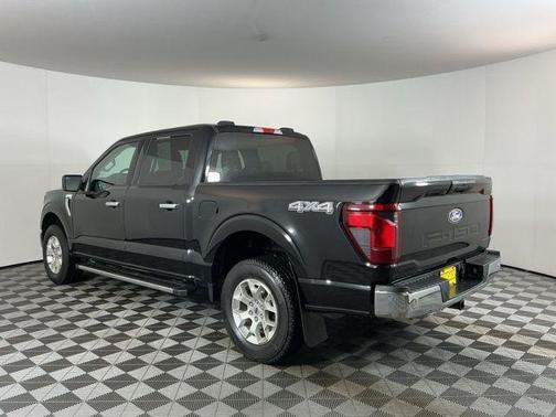 Agate Black Metallic 2025 Ford F-150 XLT