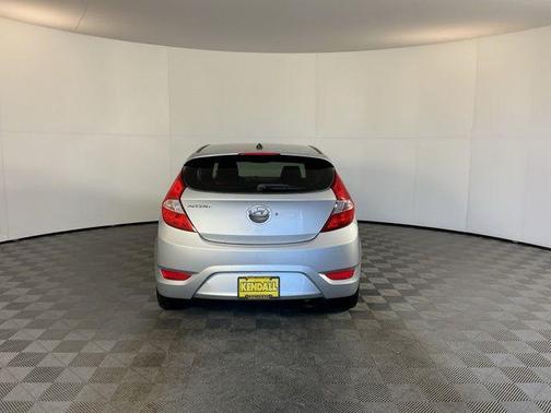 2013 Hyundai Accent SE