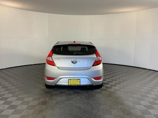 2013 Hyundai Accent SE